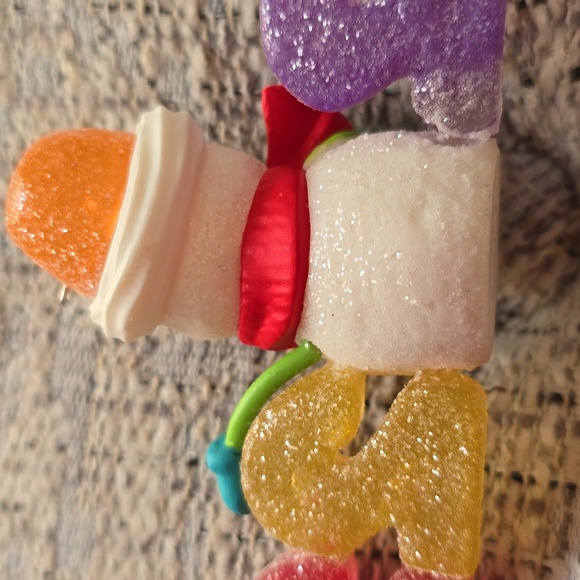 HALLMARK COLLECTIBLE KEEPSAKE "SWEET DECADE" CHRISTMAS TREE ORNAMENT - Picture 7 of 11